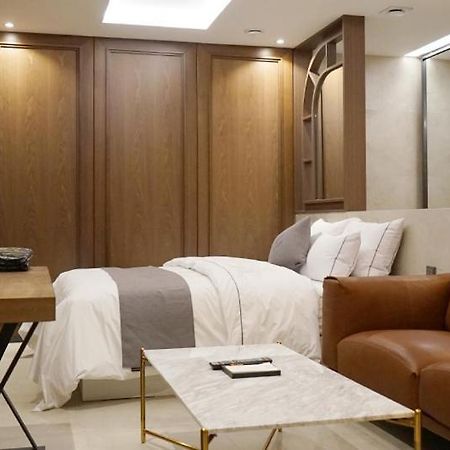 Astro Hotel Yongin Buitenkant foto