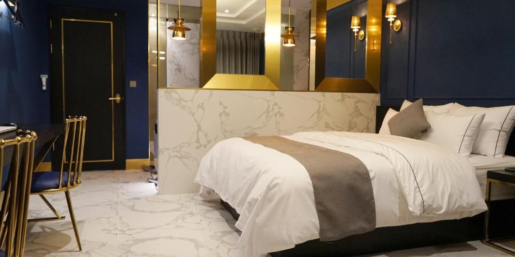 Astro Hotel Yongin Buitenkant foto